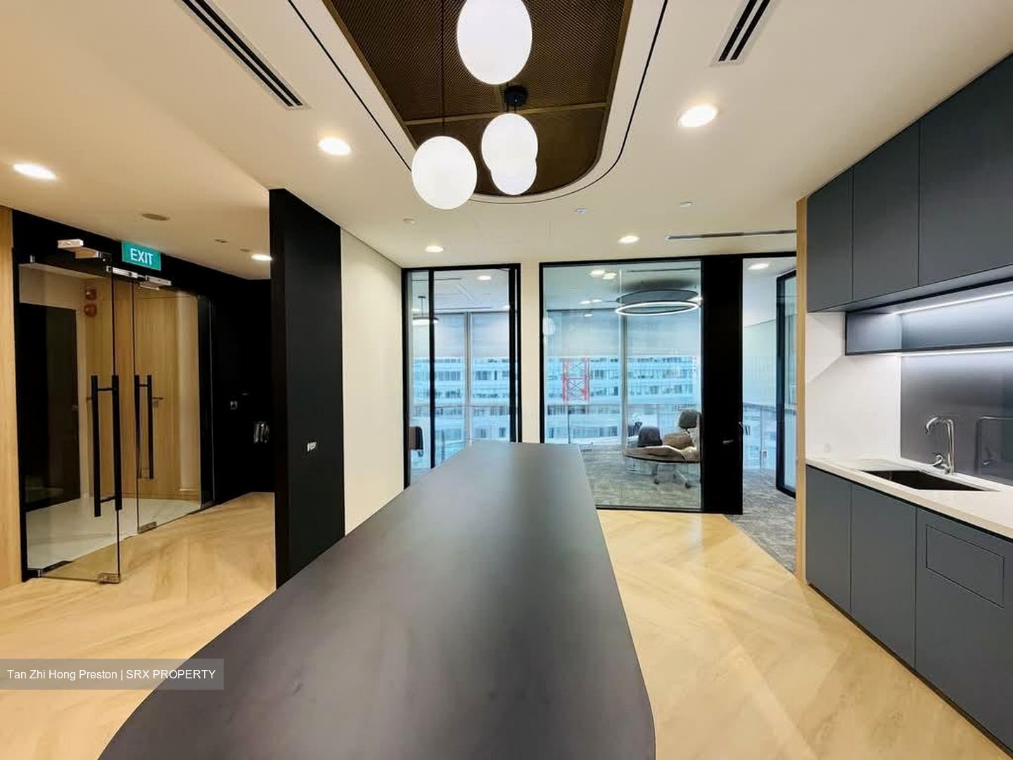 Chevron House (D1), Office #588636101